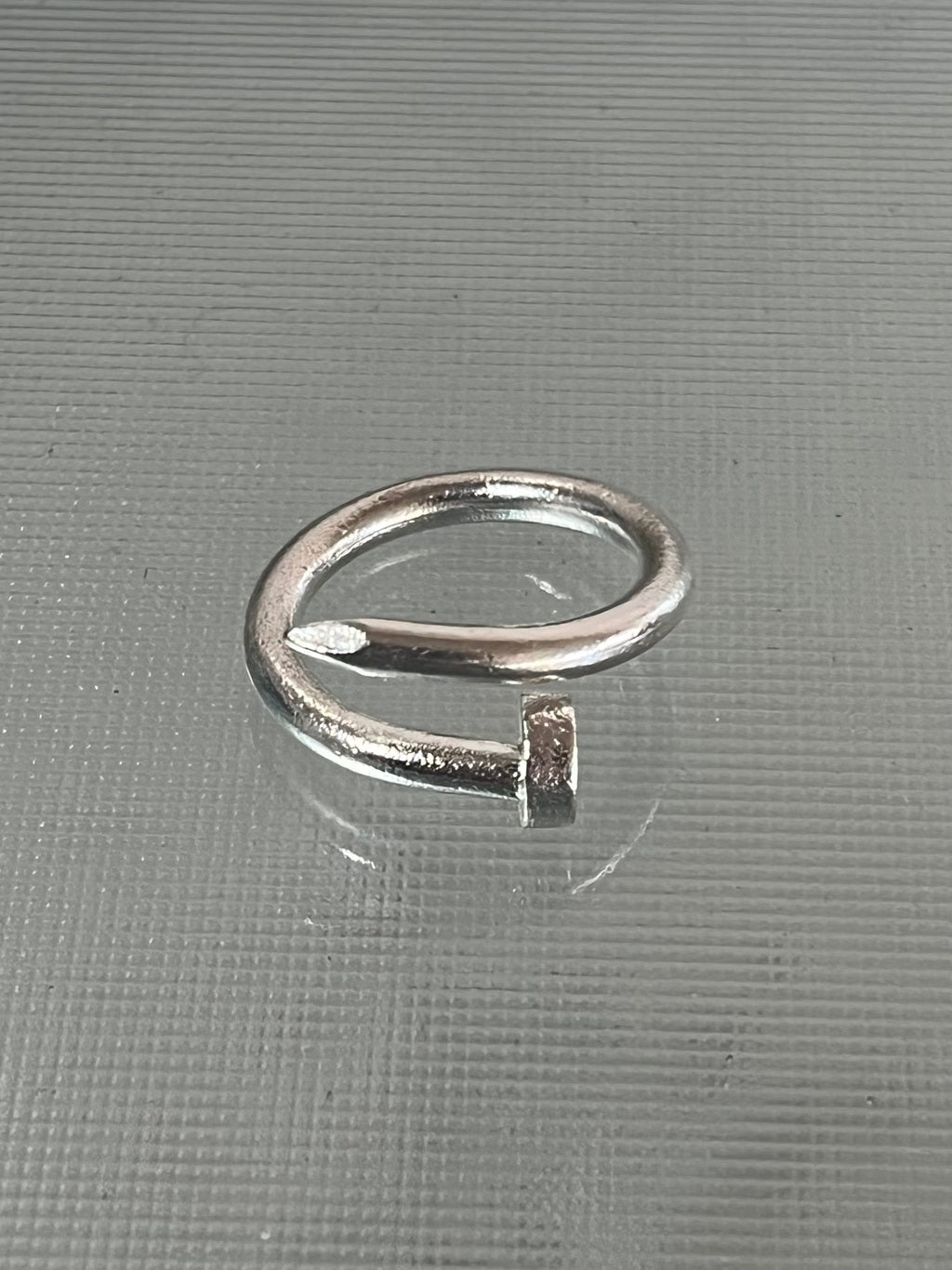 Nail Ring