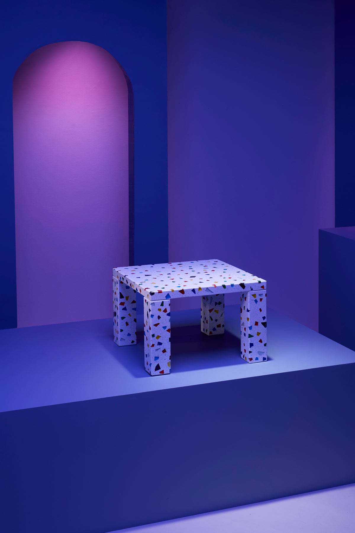 Nara Table
