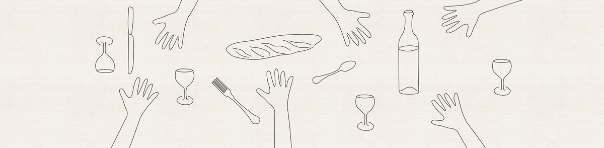 Beaucoup de Mains Table Runner