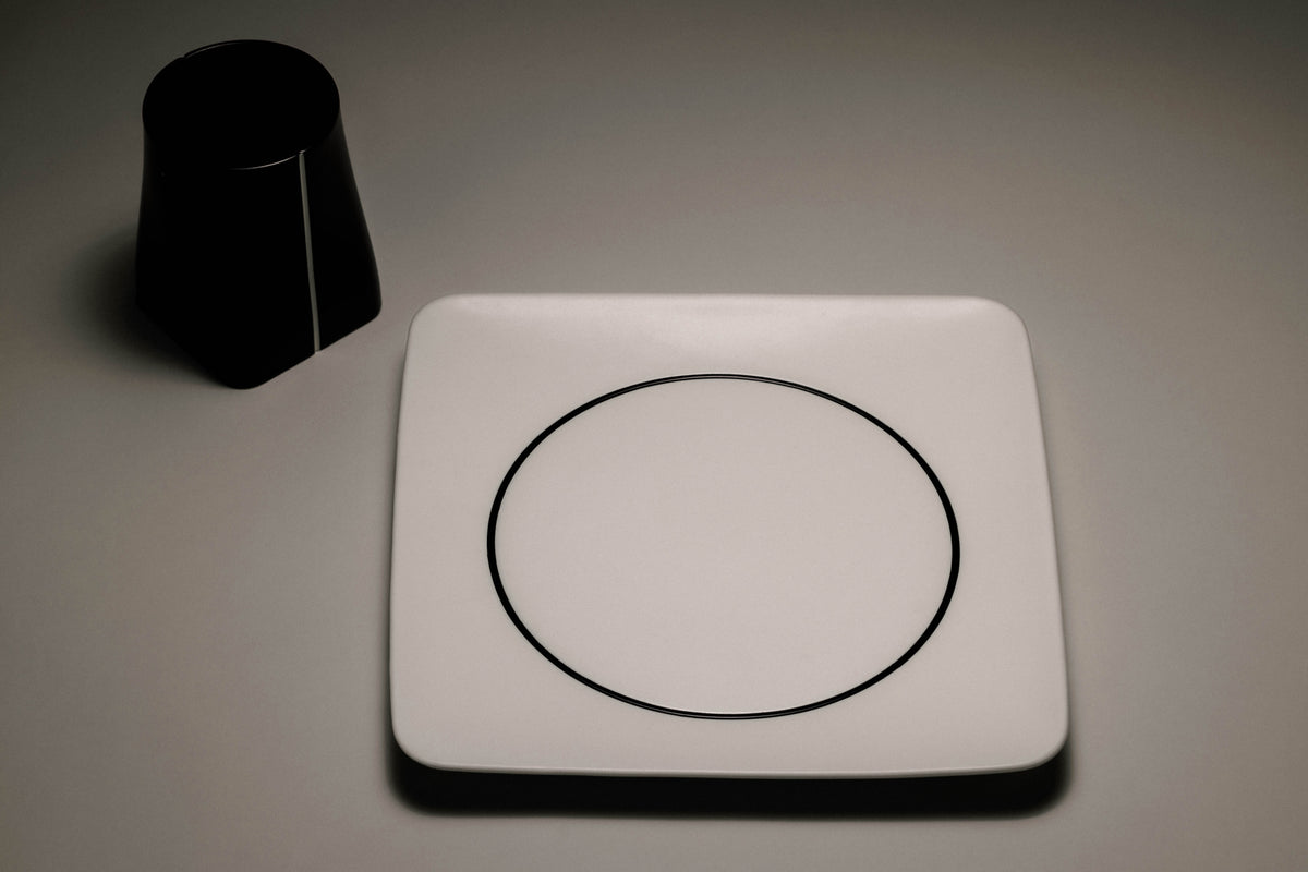 Symmetry Plate