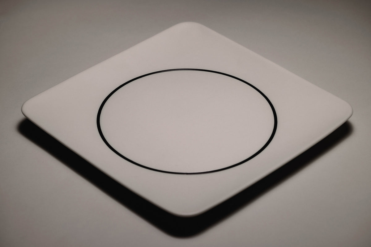 Symmetry Plate